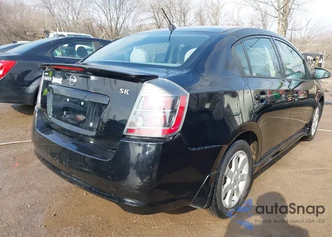2011 Nissan Sentra 2.0Sr z USA, uszkodzony, nr VIN 3N1AB6AP1BL730649